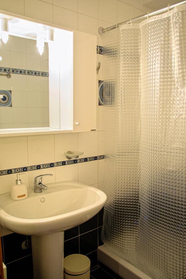 Sunny City Studio Apartment Каламата Екстериор снимка